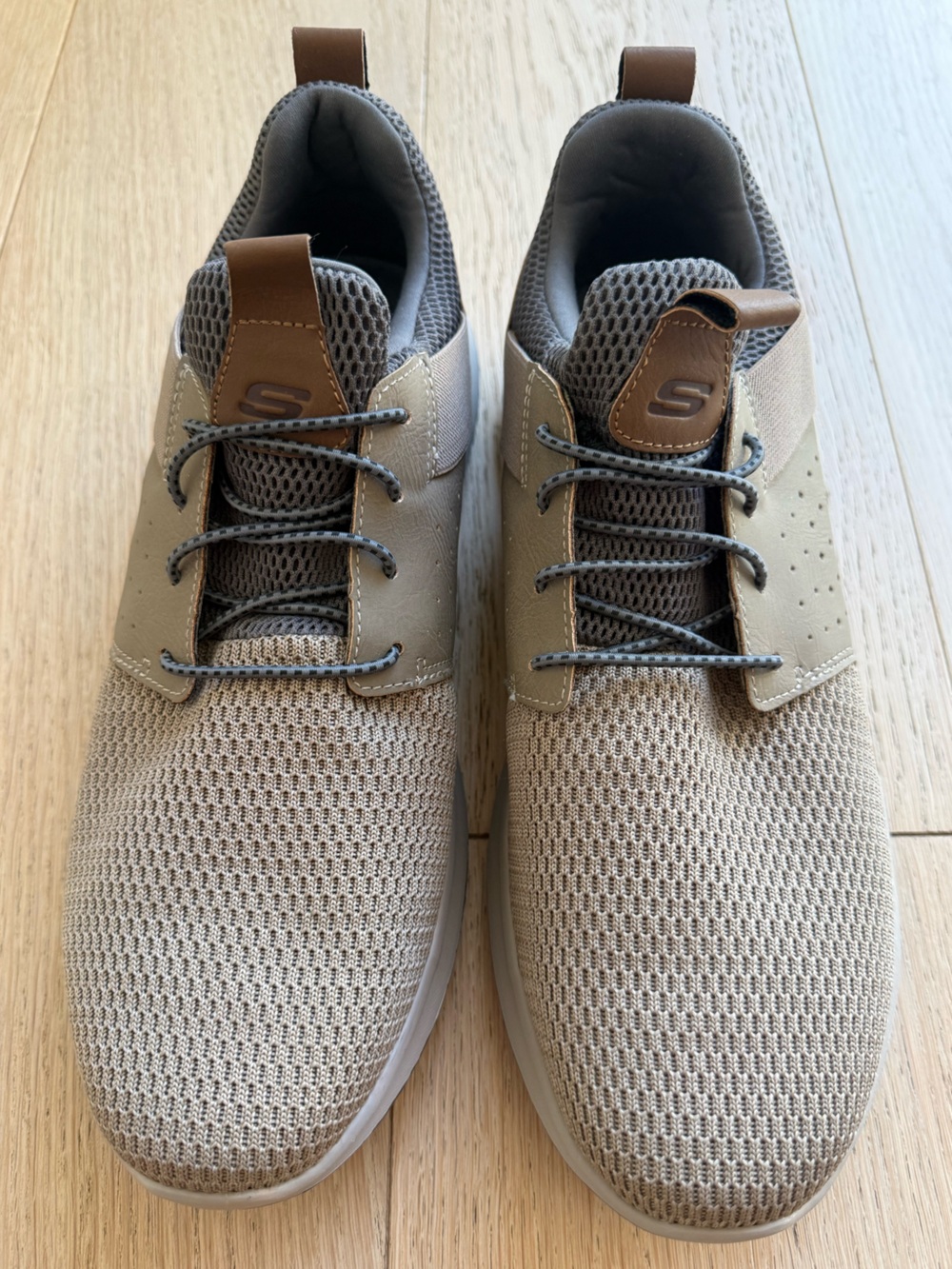 Skechers Men’s Classic Fit Air-Cooled Memory Foam Sneakers Taupe Size 13